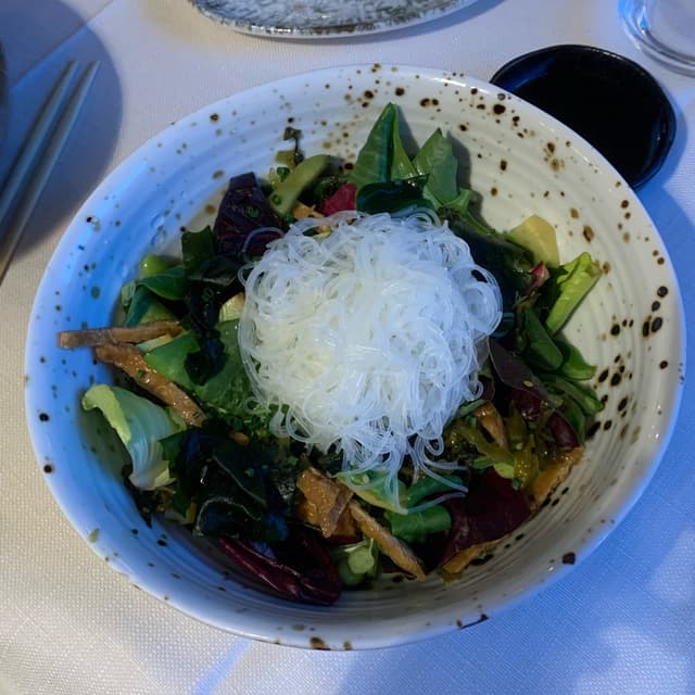 菜肴“Insalatona Vegana”的照片