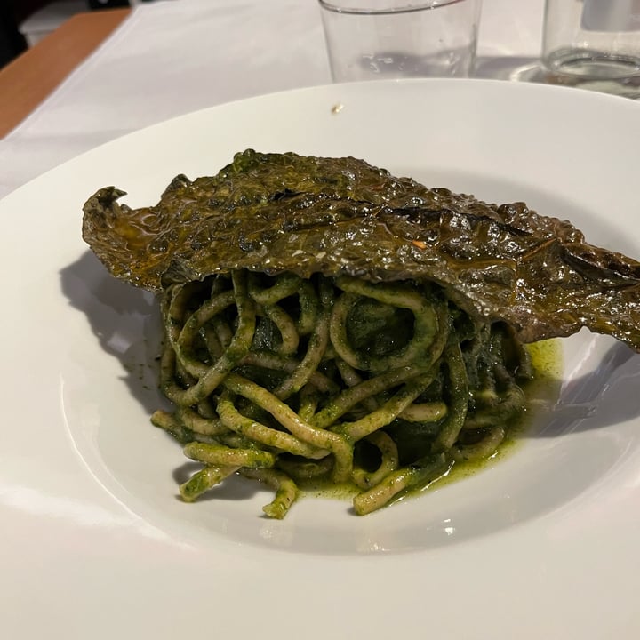 photo of Hosteria Moderna Pasta con pesto di cavolo nero shared by @youngio99 on  14 Mar 2022 - review