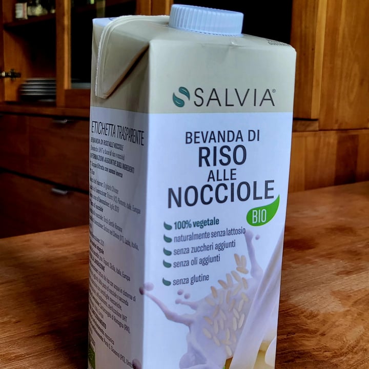 review photo of Salvia Bevanda Di Riso Alla Nocciola shared by @algaritmica on 01 Jun 2022 - review