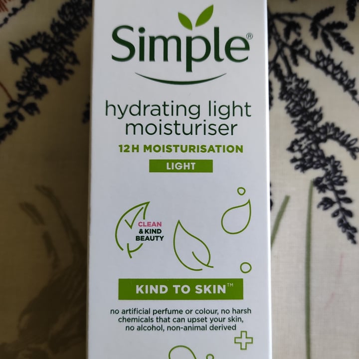 photo of Simple Hydrating Light Moisturizer shared by @tuscanvegan on  15 Nov 2021 - review