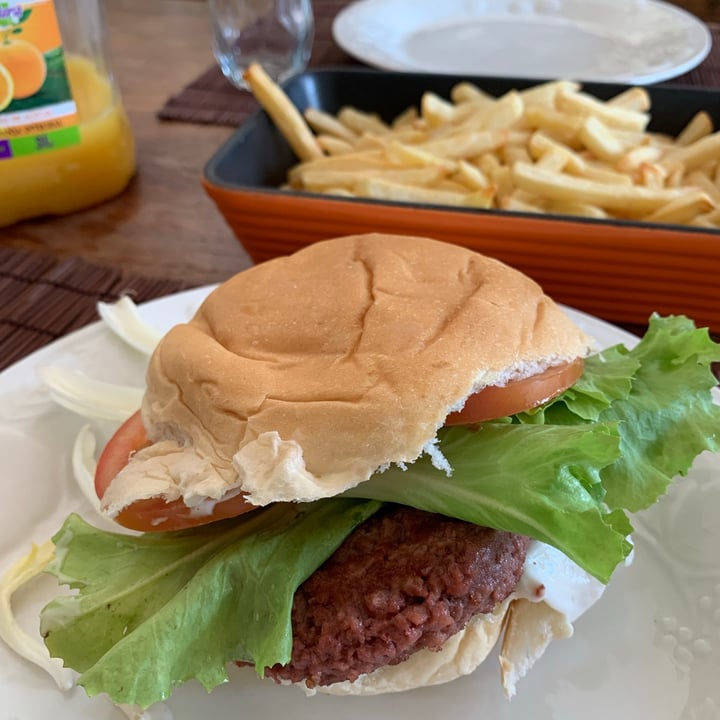 photo of Fazenda Futuro - Future Farm Futuro Burger Defumado shared by @vaniasanches on  11 Jul 2021 - review