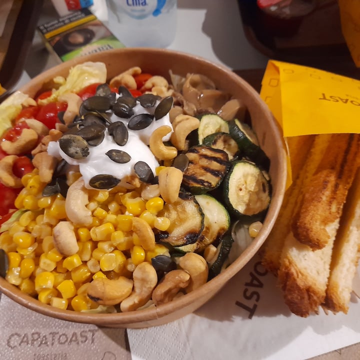 photo of Capatoast Veg Salad shared by @lea13 on  21 Aug 2022 - review