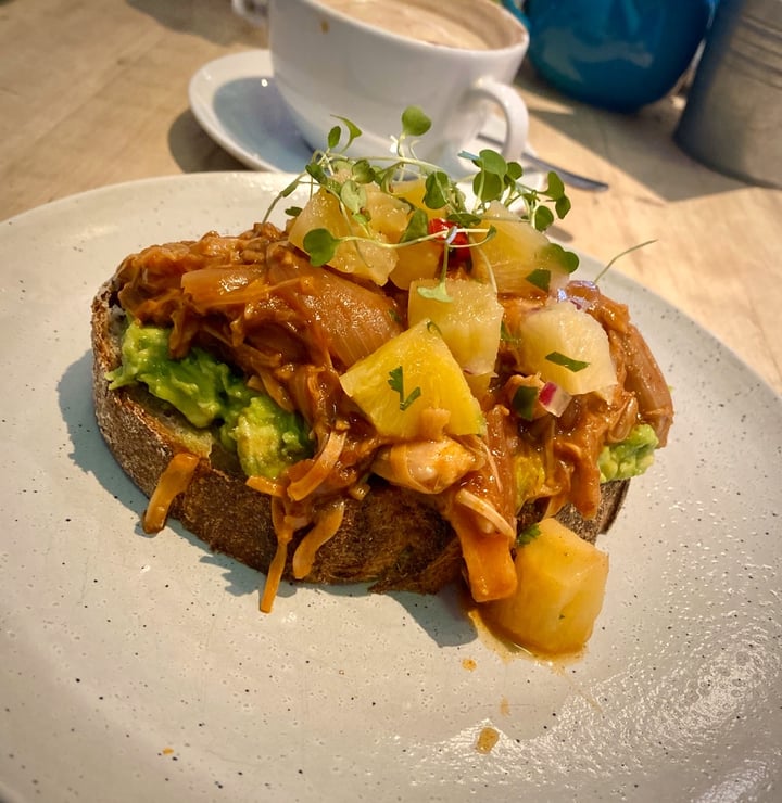 photo of The Beach House BBQ Pulled Jacfruit Open Sandwich shared by @papito on  05 Jan 2020 - review