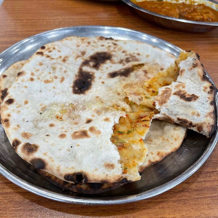 photo of Jaggi’s Northern Indian Cuisine Aloo Paratha shared by @laureguilbaud on  02 Feb 2021 - review