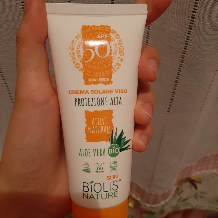 photo of Biolis Nature Crema Solare Viso shared by @sofia-db on  15 Aug 2021 - review