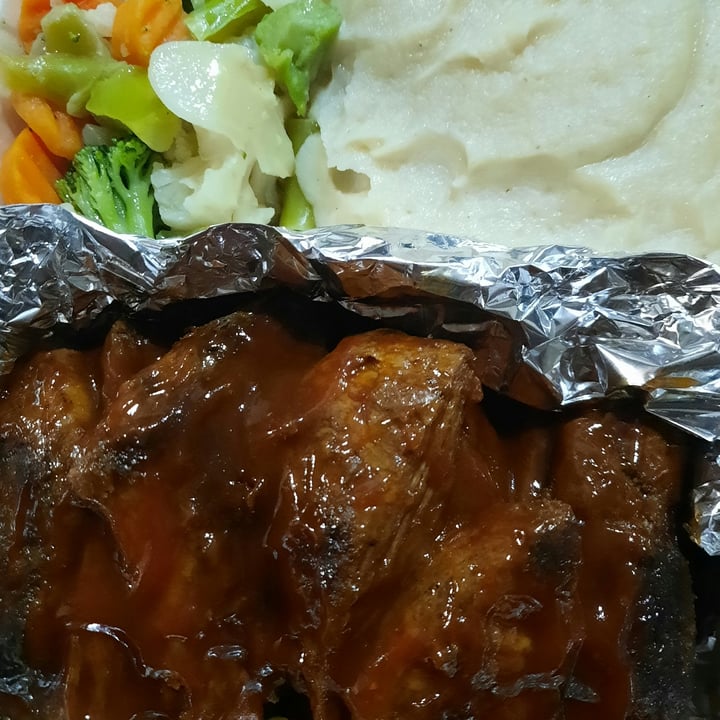 photo of Vegan Eats Bbq Strips shared by @ichbinangie on  18 Oct 2020 - review