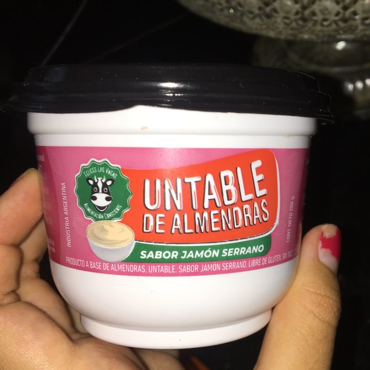 review photo of Felices Las Vacas Untable de Almendras sabor Jamón Serrano shared by @malucasali on 26 Oct 2020 - review