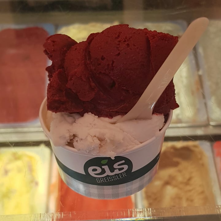 photo of Eis Greissler Vegan Ice Cream shared by @vanpanda on  13 May 2022 - review