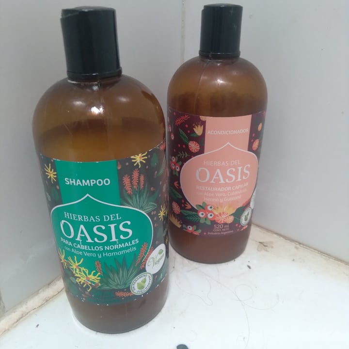 photo of Hierbas del Oasis Shampoo para Cabellos Normales shared by @almizkle on  19 Dec 2021 - review