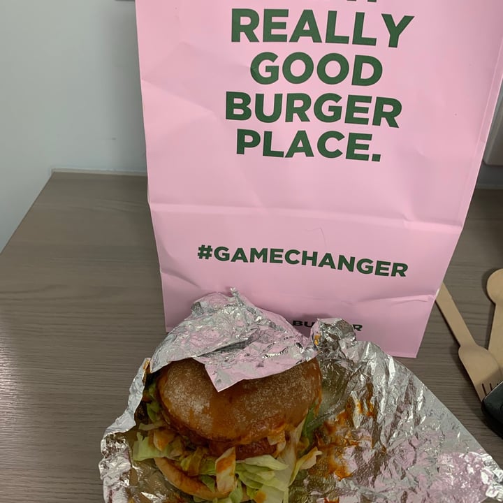 photo of Neat Burger Chick'n burger shared by @dbuvana on  30 May 2020 - review