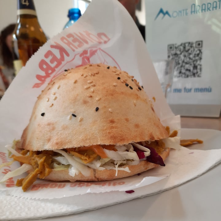 photo of Pizzeria-Kebab Monte Ararat (Vegano / Vegetariano) Panino Voner shared by @framapes on  16 Apr 2022 - review