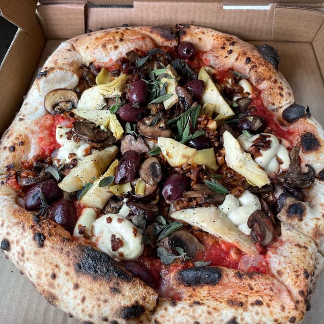 Photo of the dish “Capricciosa Pizza”