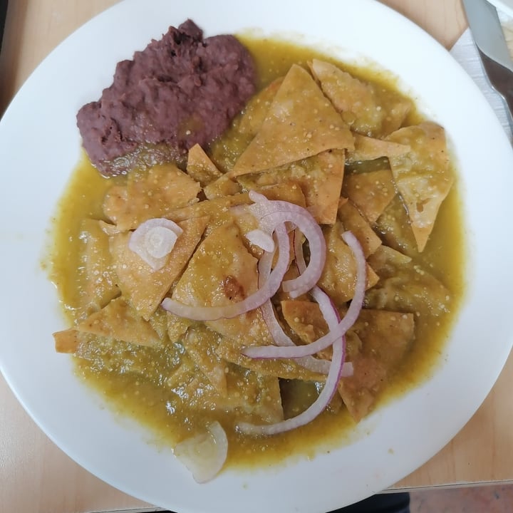 review photo of Ecos del Mundo Chilaquiles shared by @luvisanti on 25 Jun 2022 - review