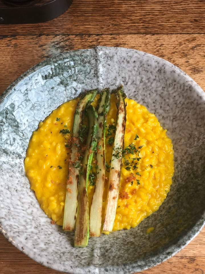 photo of Pollen Vegan risotto with asparagus shared by @delphinesupanya on  08 Jun 2019 - review