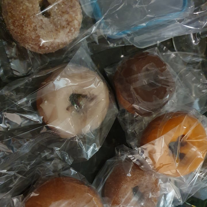 photo of Whole Foods Market Vegan donuts shared by @anistavrou on  23 Sep 2020 - review