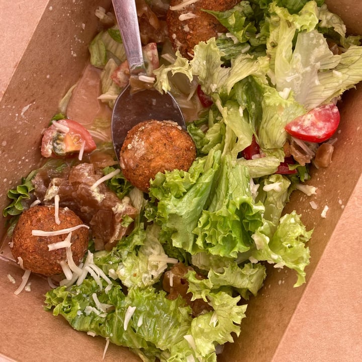 review photo of Veggie Penguin pad thai shared by @marialopezzglez on 24 Jul 2021 - review