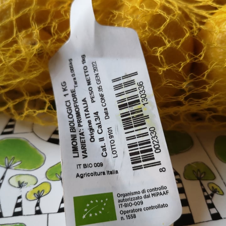 photo of Esselunga Bio Limoni shared by @donabont on  31 Jan 2022 - review