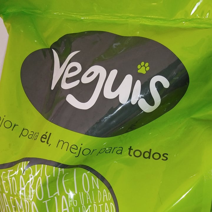 review photo of Veguis Balanceado Completo Canino Adulto 15kgs shared by @vivirias on 17 Nov 2020 - review