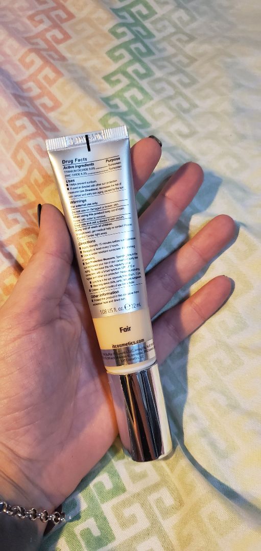 photo of IT Cosmetics Your Skin But Better - CC+ Cream shared by @marea707 on  06 Jan 2020 - review