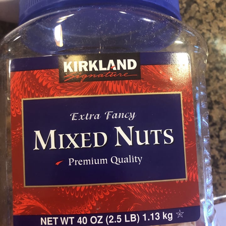 review photo of Kirkland Signature Extra Fancy Mixed Nuts shared by @connieliu on 20 Apr 2020 - review