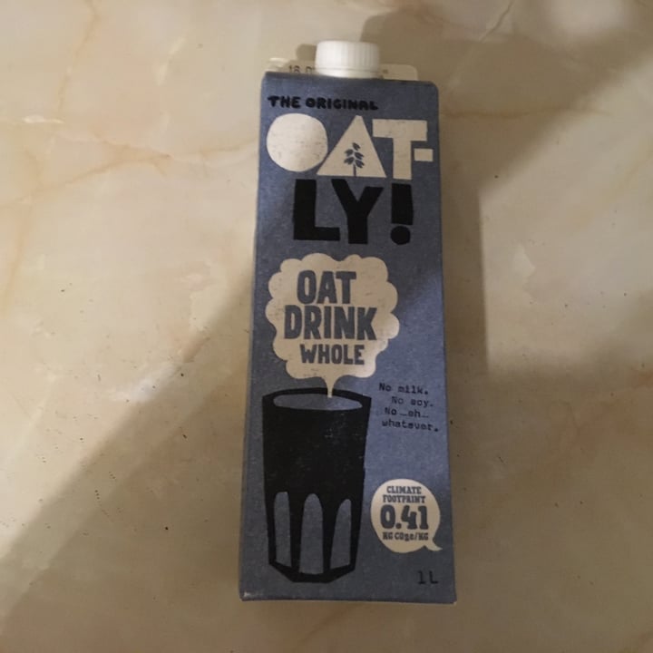 photo of Oatly Organic Oat Drink shared by @simplesmoothies on  28 Dec 2020 - review