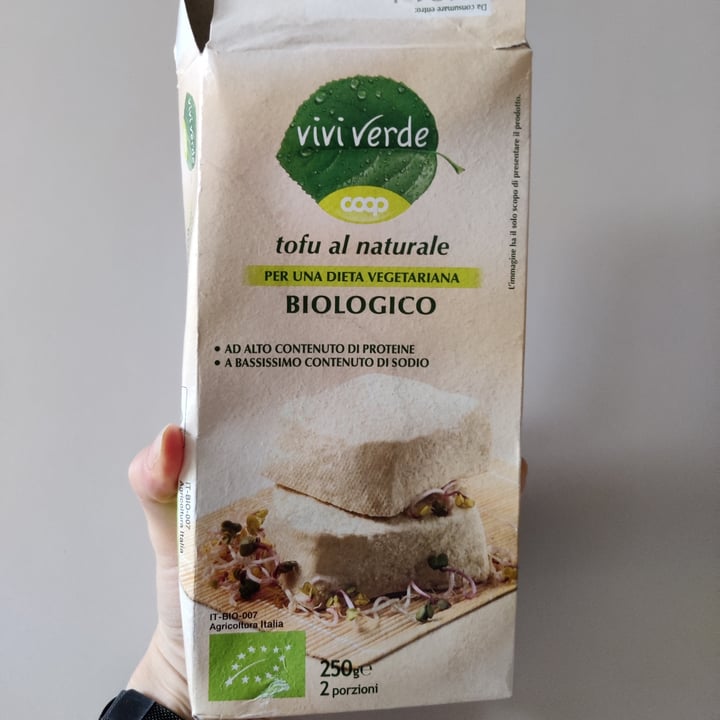 photo of Vivi Verde Coop Tofu Al Naturale shared by @ermi96 on  03 Jun 2022 - review