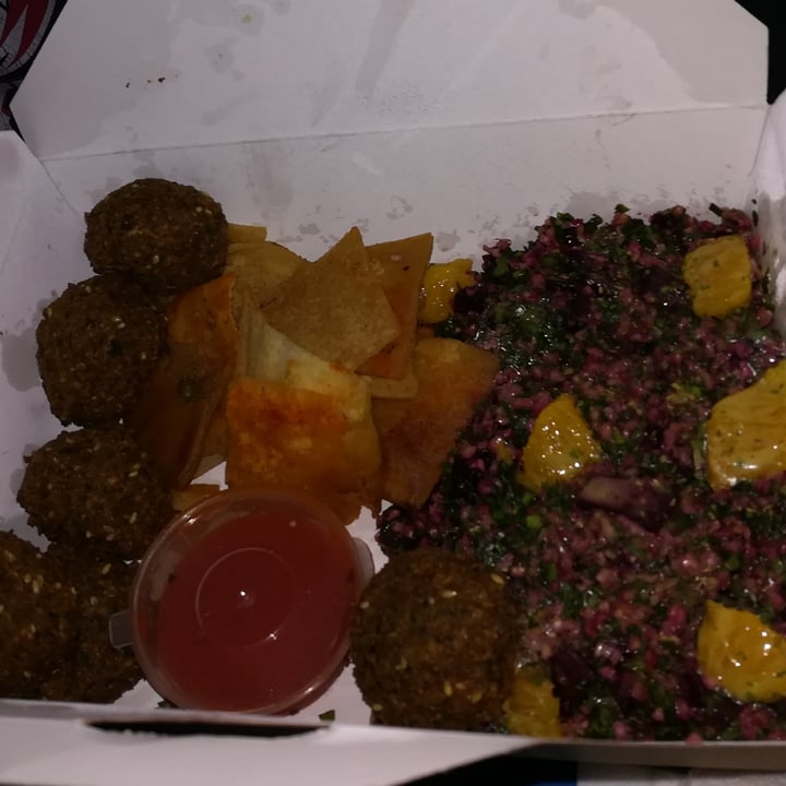 photo of FalafeLAND falafel box shared by @soniabbb on  26 Sep 2022 - review