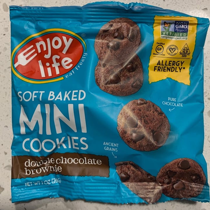 photo of Enjoy Life Soft Baked Mini Cookies shared by @melimohr on  01 Jan 2021 - review