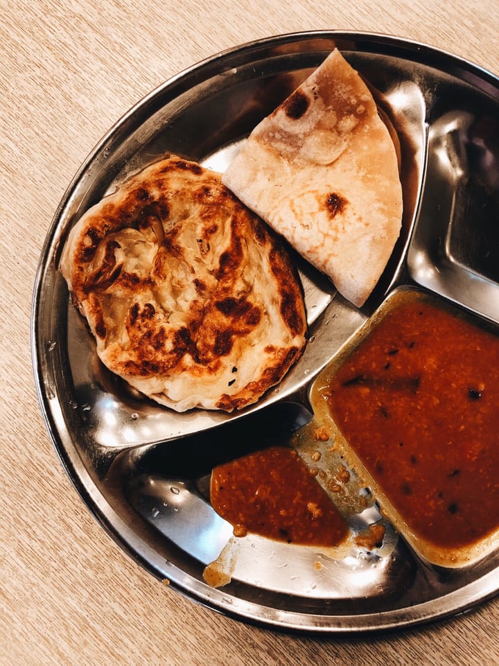 photo of Flavours @ UTown (Foodclique) Chapati with dhal shared by @consciouscookieee on  16 Apr 2019 - review