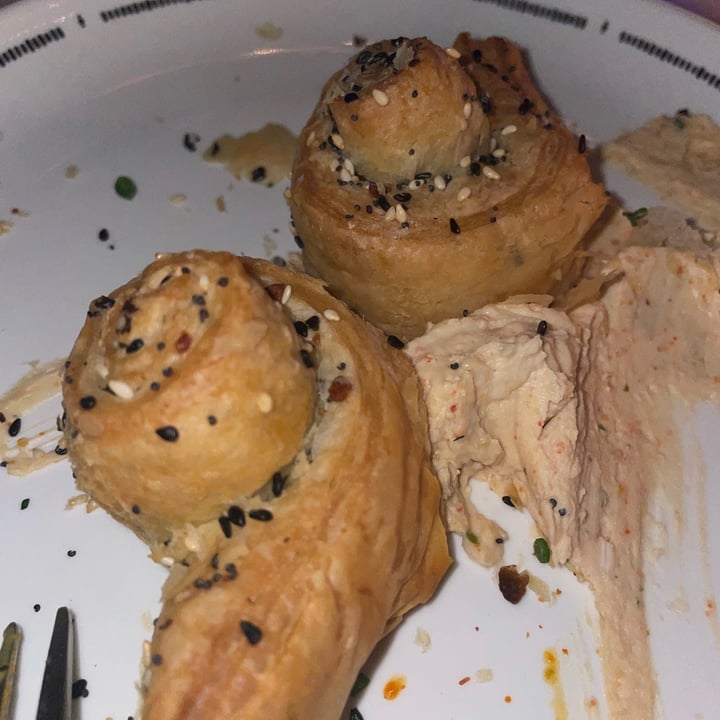 review photo of KINDRED Cosmo Knots shared by @kaitlynnolan on 02 Apr 2021 - review