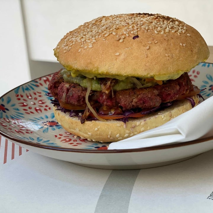 photo of Vegami Burger Kafka shared by @animalionline on  03 Sep 2022 - review