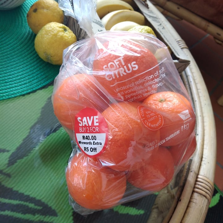 photo of Woolworths Food Soft citrus shared by @laurenbettyd on  28 Jun 2021 - review