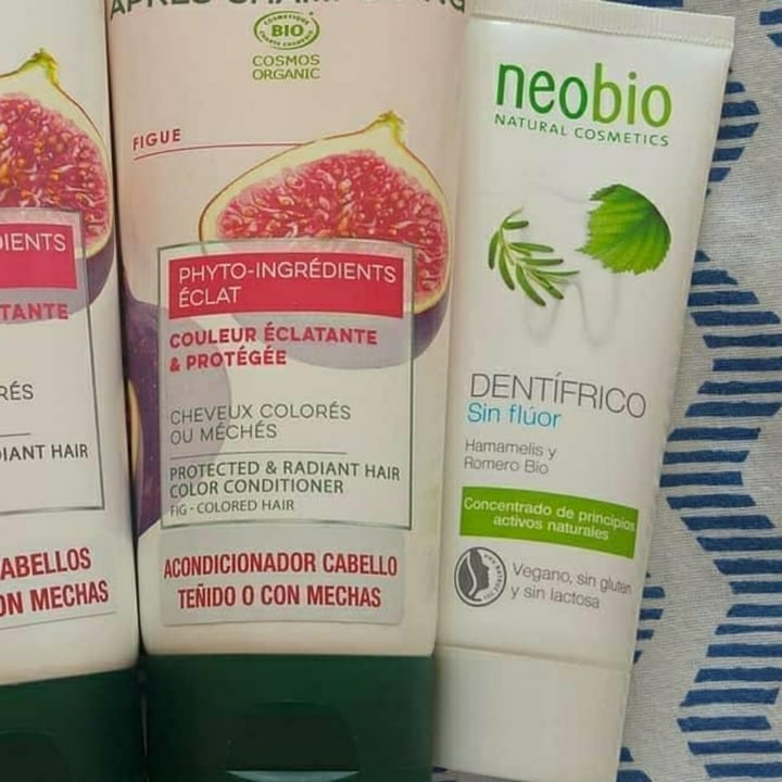 photo of Neobio Natural Cosmetics Dentífrico sin fluor shared by @espe on  04 Jun 2020 - review