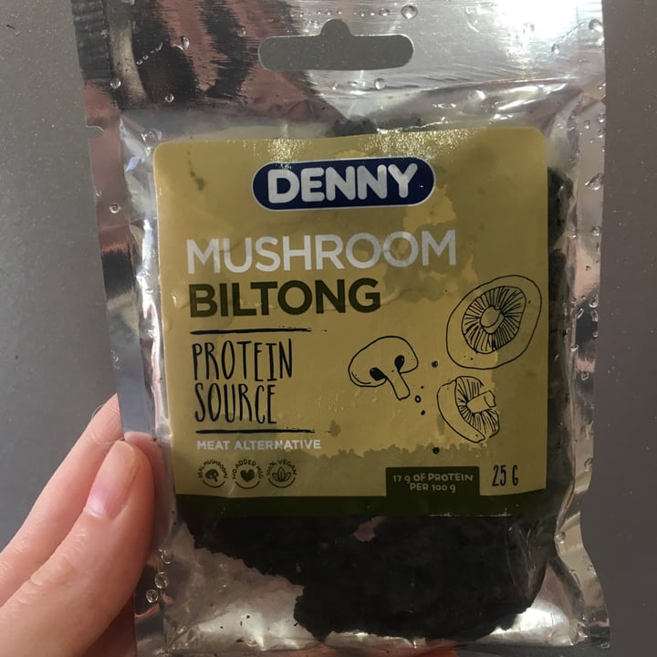 review photo of Denny Mushroom biltong shared by @veggiestephie on 30 Dec 2020 - review