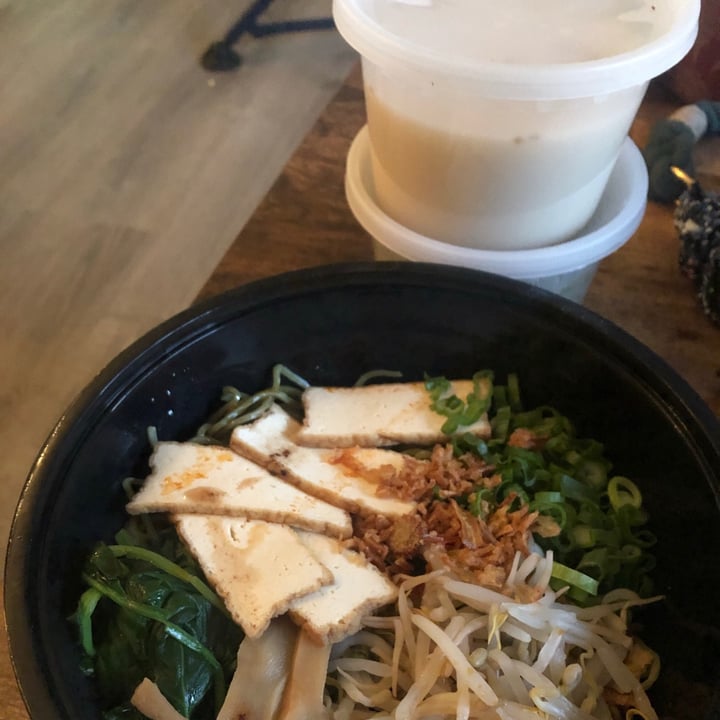 review photo of Tanaka Ramen Spicy Creamy Vegan Ramen shared by @lovetower22forever on 19 Apr 2021 - review