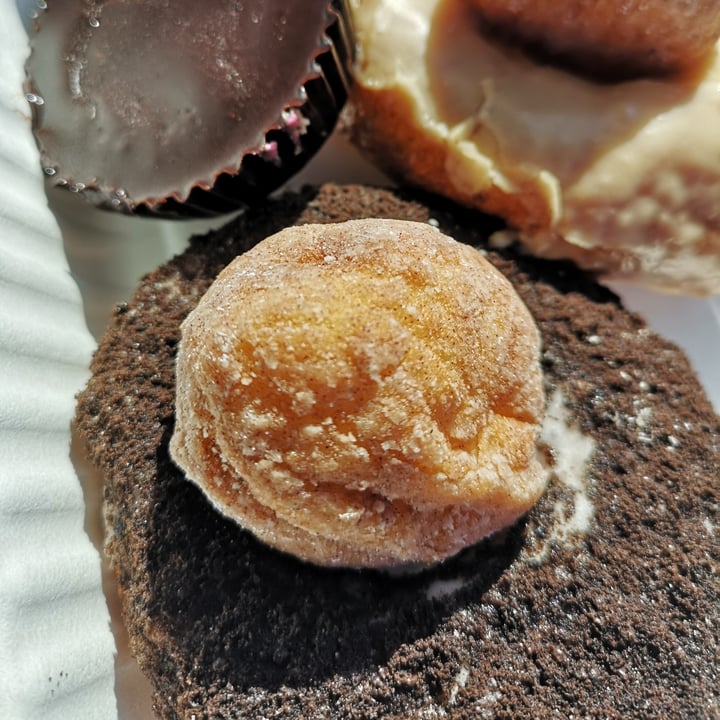 photo of Fern Cafe and Bakery Oreo Donut shared by @compassionista269 on  03 May 2020 - review
