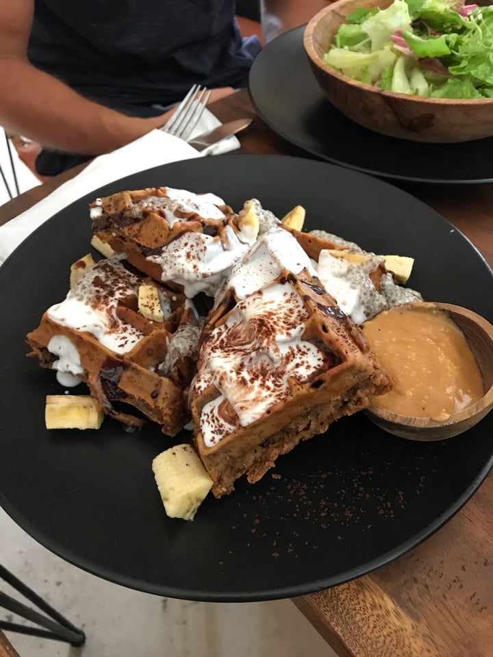 review photo of Secret Spot Chocolate waffles shared by @yolcsita on 07 Mar 2020 - review