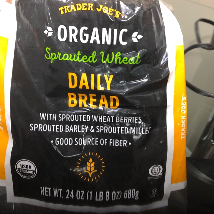 photo of Trader Joe's Sprouted Wheat Daily Bread shared by @jessdobrin on  24 May 2022 - review