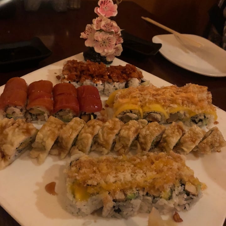 photo of Sushiko Japanese Restaurant Vegan Sushi shared by @dirtbagvegan on  29 Apr 2020 - review