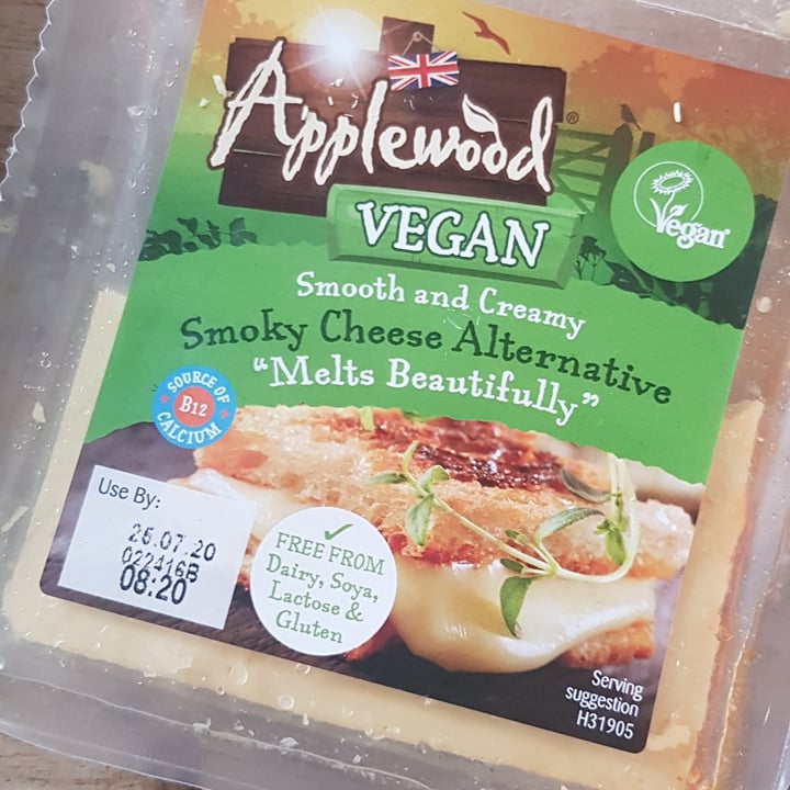 photo of Applewood Applewood Vegan Smoky Cheese Alternative  shared by @afrikar1978 on  17 May 2020 - review