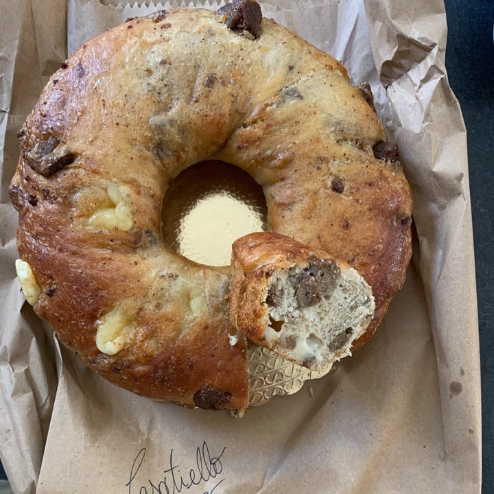 review photo of Meravoglia Veganeria Napoletana Casatiello shared by @serenacos on 13 Apr 2022 - review
