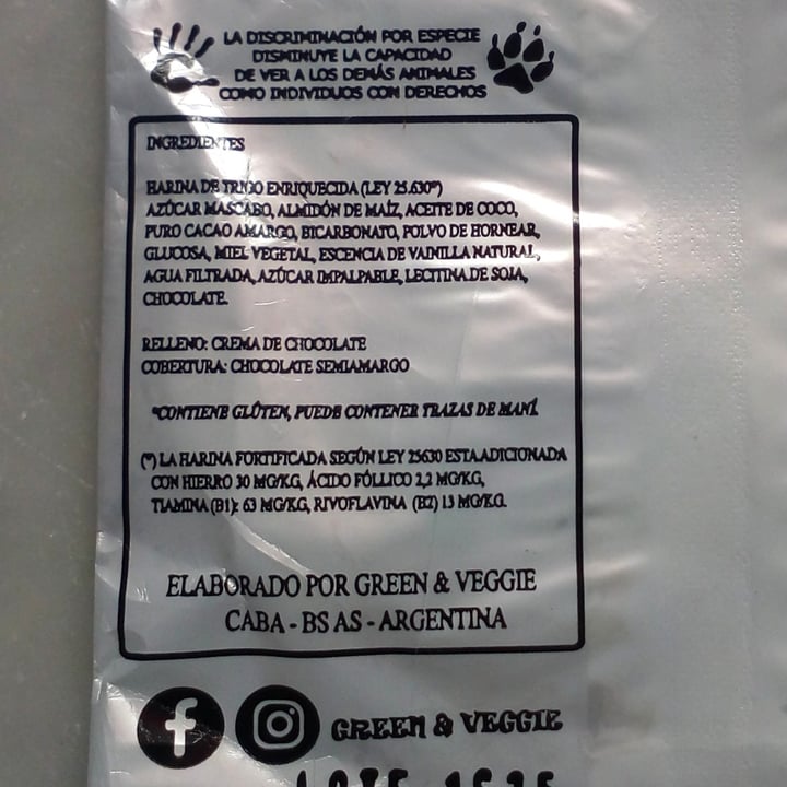 review photo of Green & Veggie Alfajor Vegano relleno de Chocolate shared by @marielita on 28 Feb 2021 - review