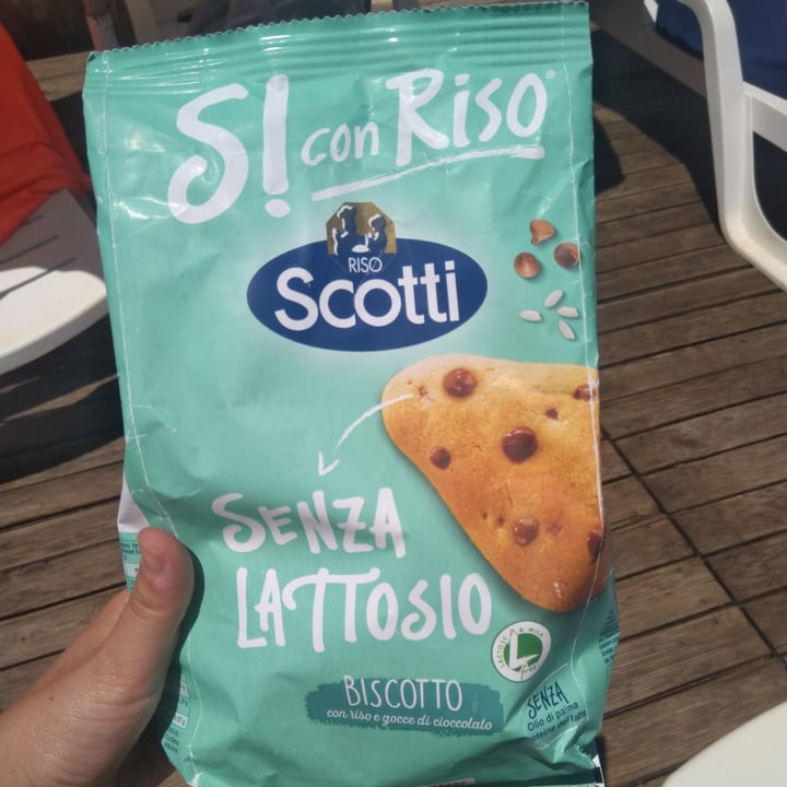 photo of Riso Scotti Biscotto con riso e gocce di cioccolato shared by @gaia-andhercats on  23 Jul 2022 - review