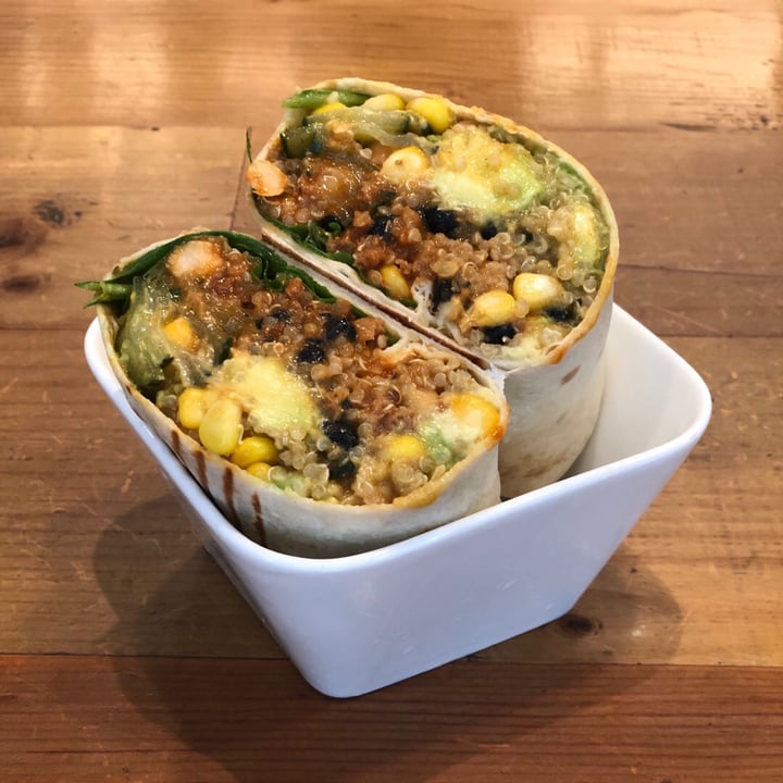 review photo of SaladStop! @Capital Tower El Chulo shared by @jenniferj1s on 13 Feb 2020 - review