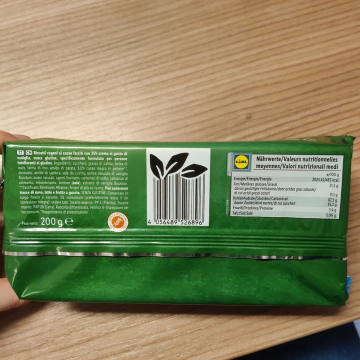 review photo of Vemondo Vegan Cookies Cocoa & Vanilla Flavour shared by @aletofulover on 19 Apr 2022 - review