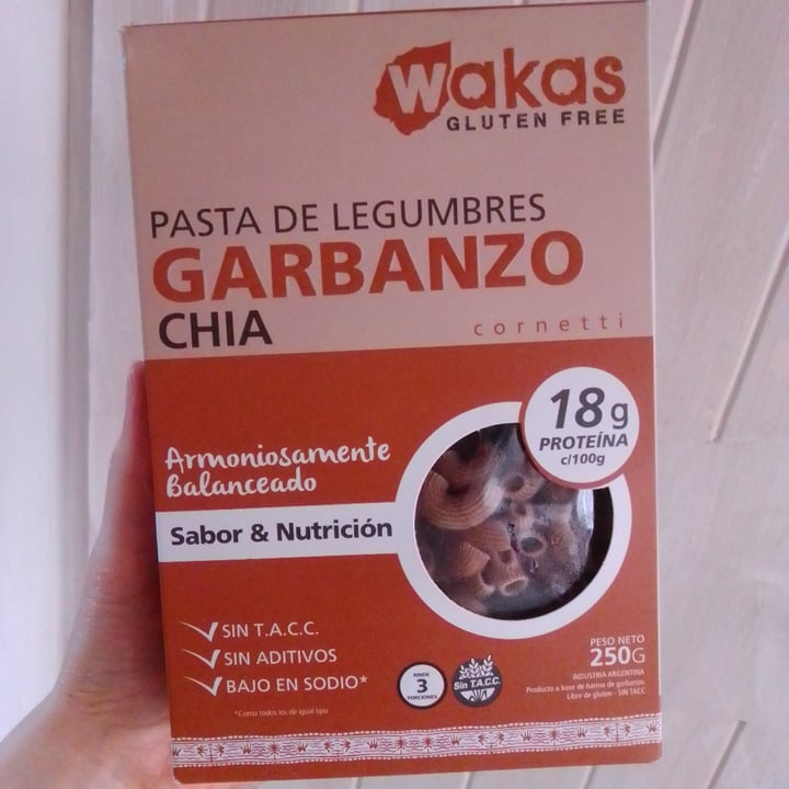 photo of Wakas Pasta de Legumbres Garbanzo y Chía shared by @niiickyrom03 on  23 Jan 2021 - review