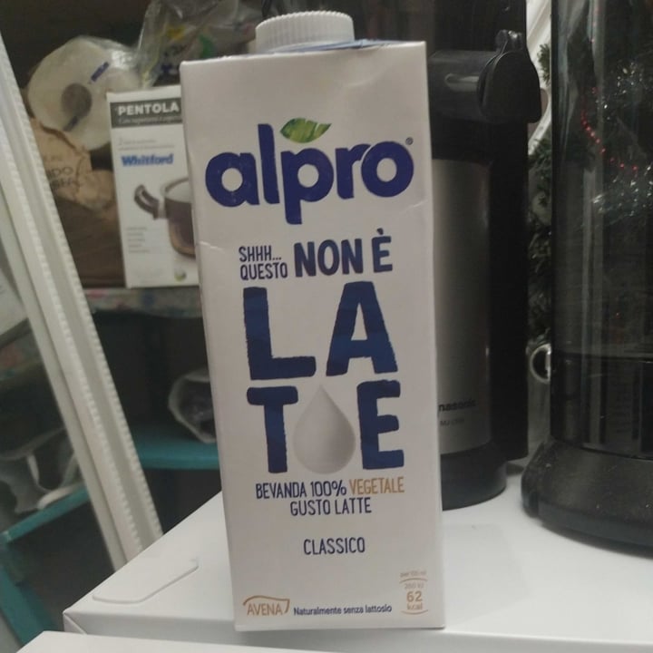 photo of Alpro This is Not Milk Classic Questo Non è Late Classico shared by @noemi175113 on  30 Jun 2022 - review