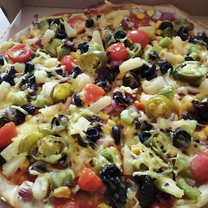 photo of That Pizza Place Vegetarian Super Deluxe shared by @nrc on  29 Jun 2020 - review