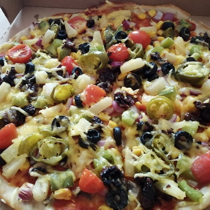 review photo of That Pizza Place Vegetarian Super Deluxe shared by @nrc on 29 Jun 2020 - review