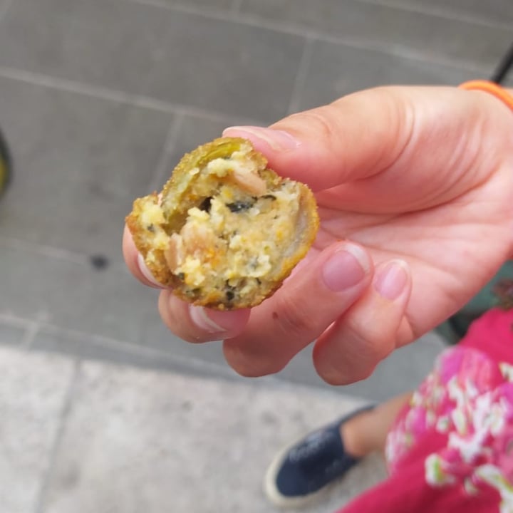 review photo of 180 Gradi Olive All’ascolana Vegan shared by @lucid on 23 Aug 2022 - review